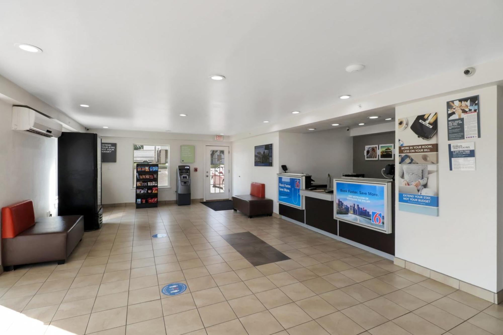 Studio 6-Bryan, Tx - University Area Екстериор снимка