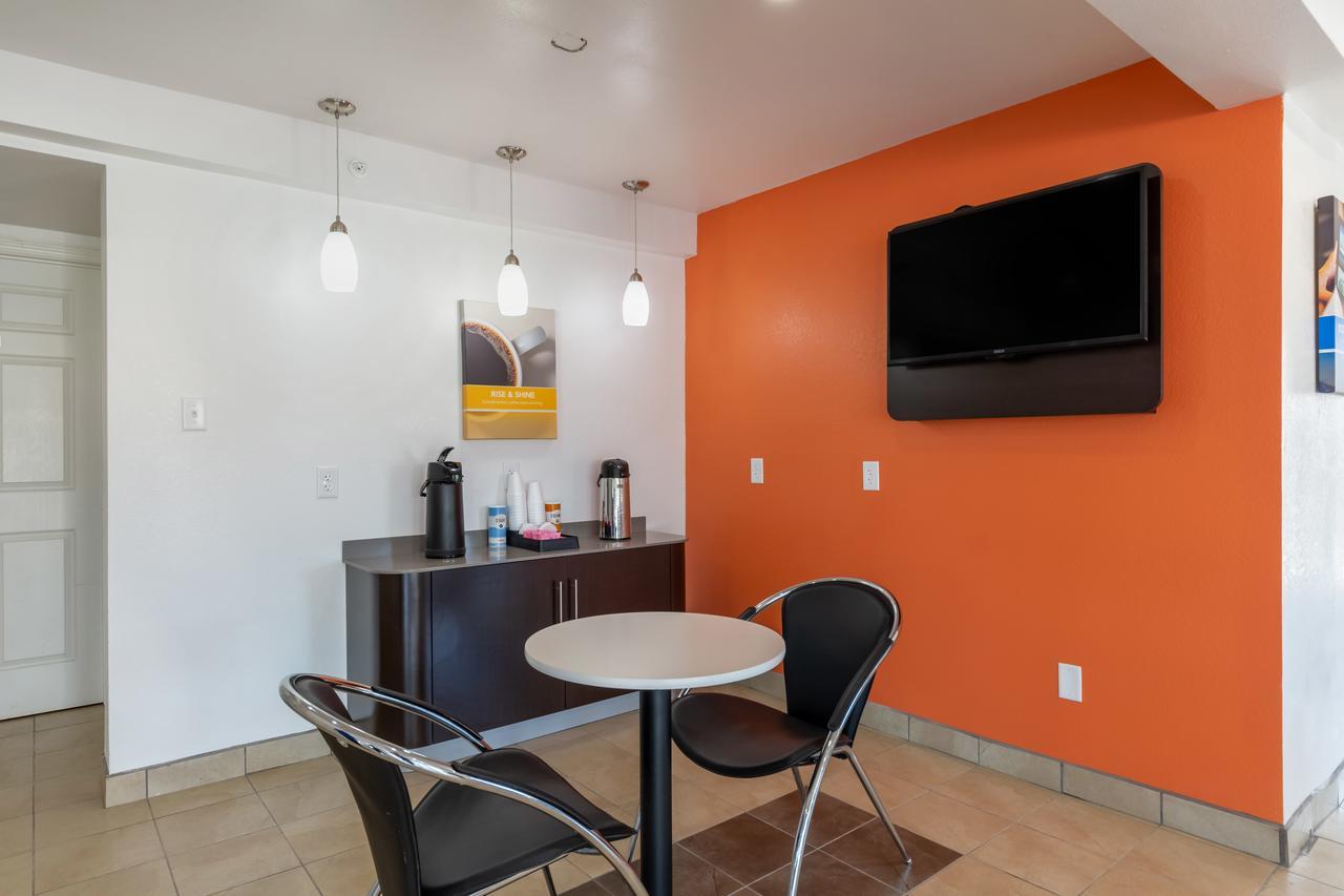 Studio 6-Bryan, Tx - University Area Екстериор снимка