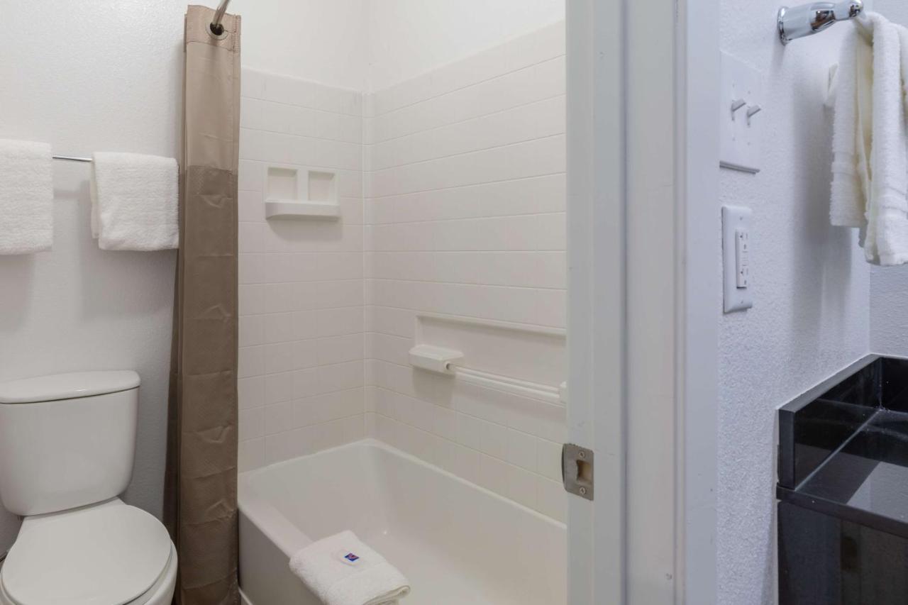 Studio 6-Bryan, Tx - University Area Екстериор снимка